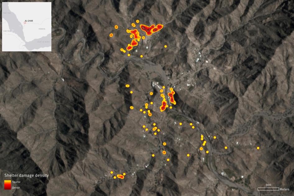 Satellite imagery recorded on April 22, 2020, shows approximately 300 makeshift tents destroyed in al-Ghar, Saada governorate, Yemen. The destruction started on or around April 17 and ended around the 22nd. Almost the whole encampment north of the river was destroyed. Damage analysis by Human Rights Watch. Satellite imagery © 2020 Planet Labs