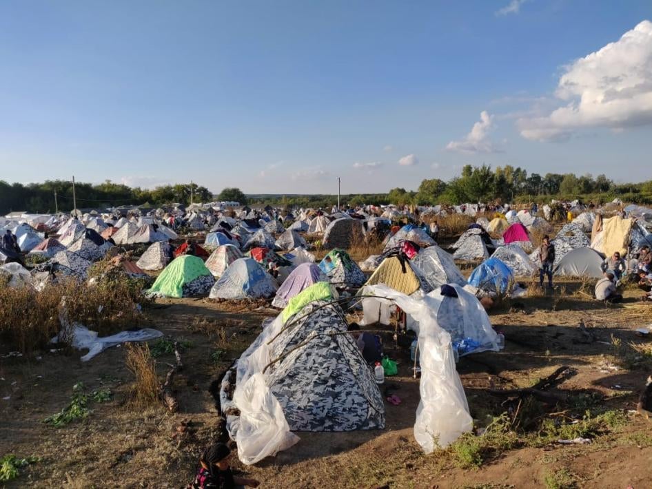 More than 4,000 Uzbek nationals live in a temporary camp in Kinel district, Samara region, Russia, intended for 900 people, waiting for a train to take them back to Uzbekistan.