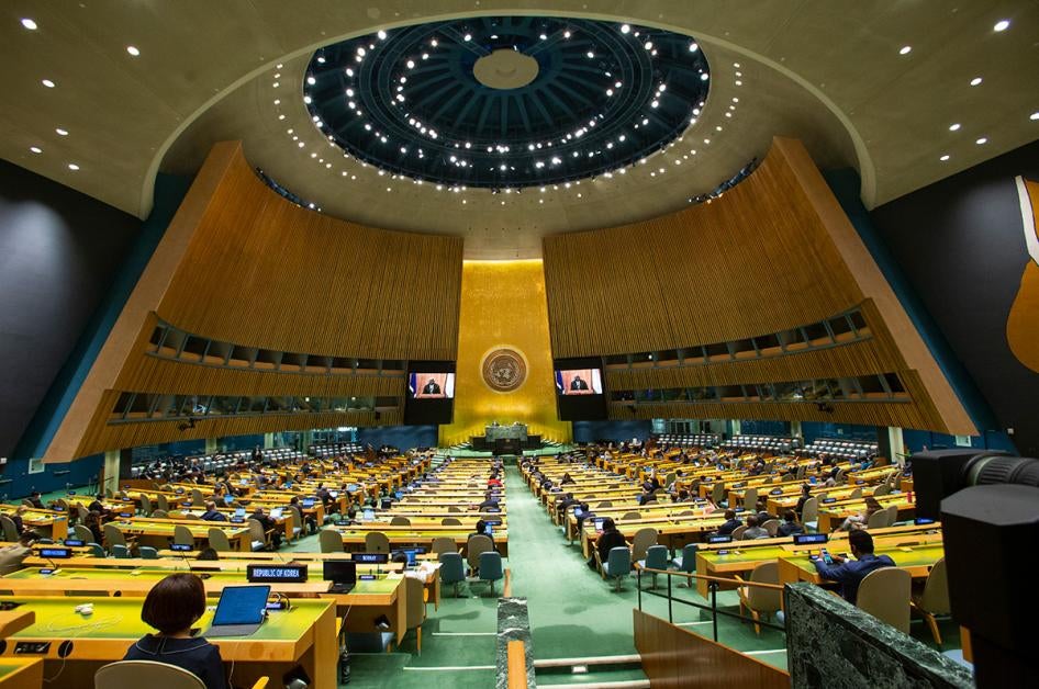 Des représentants de pays membres de l'ONU écoutaient un discours lors de la 76ème session de l'Assemblée générale des Nations Unies à New York, le 25 septembre 2021. 