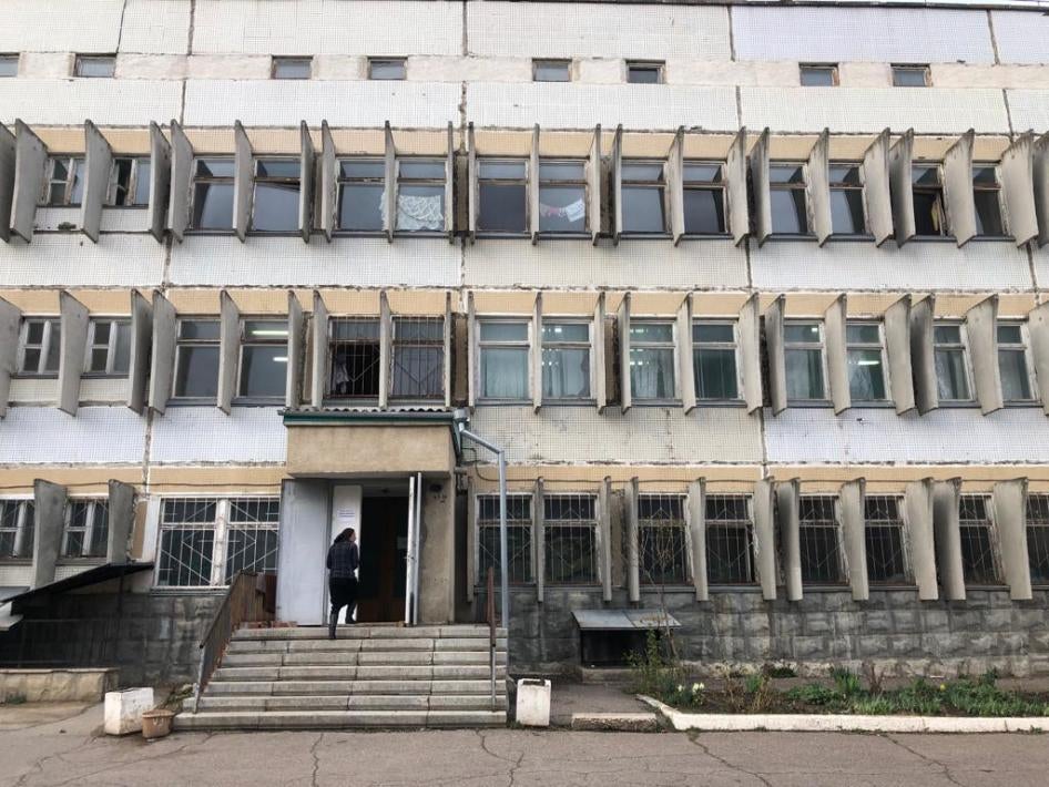 The previously abandoned university building “FRISPA”, where Moldovan authorities send Romani refugees from Ukraine for accommodation, Chisinau, Moldova, April 2022.