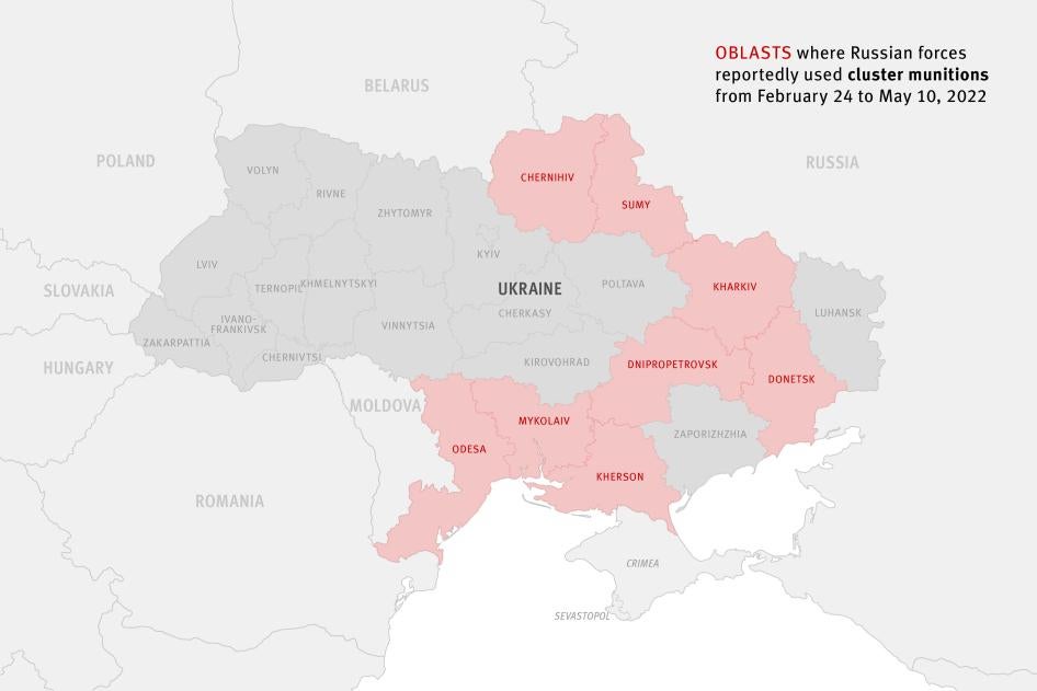 Carte de l’Ukraine montrant les régions (« oblast ») en rouge, dans lesquelles les forces russes auraient utilisé des armes à sous-munitions entre le 24 février et le 10 mai 2022. 