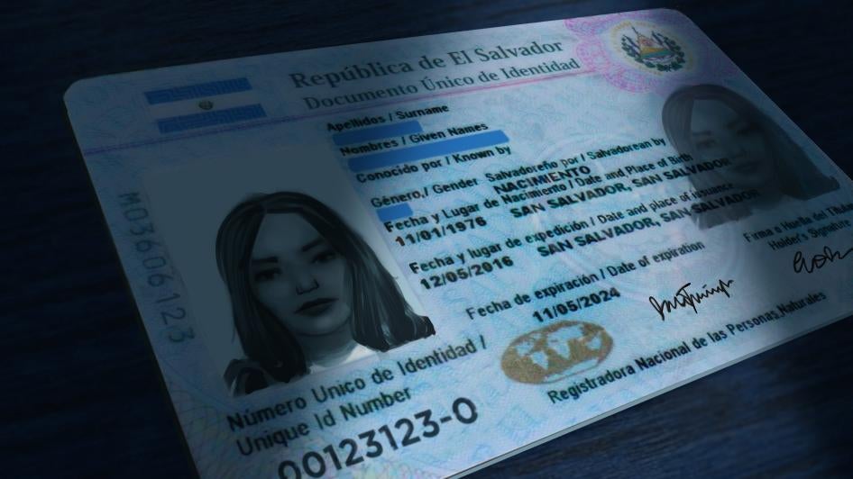 Une carte d’identité (Documento Único de Identidad, ou DUI) de la République du Salvador. Dans de très nombreux cas, la mention « Genre » ne correspond pas au genre choisi par les personnes transgenres.