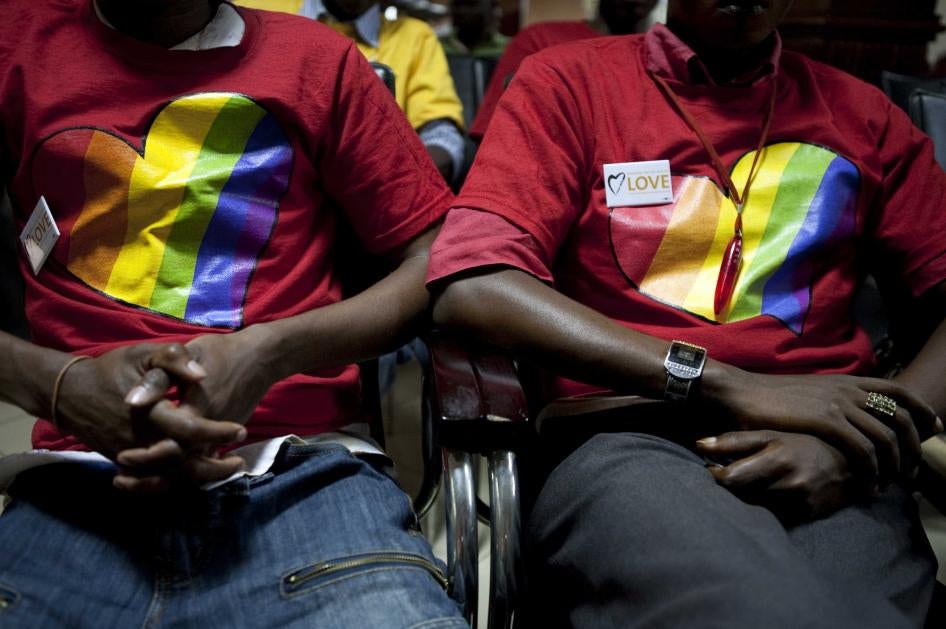 Des militants ougandais des droits LGBT assistaient à une conférence visant à promouvoir les droits des personnes homosexuelles dans ce pays, à Kampala, le 14 février 2010.
