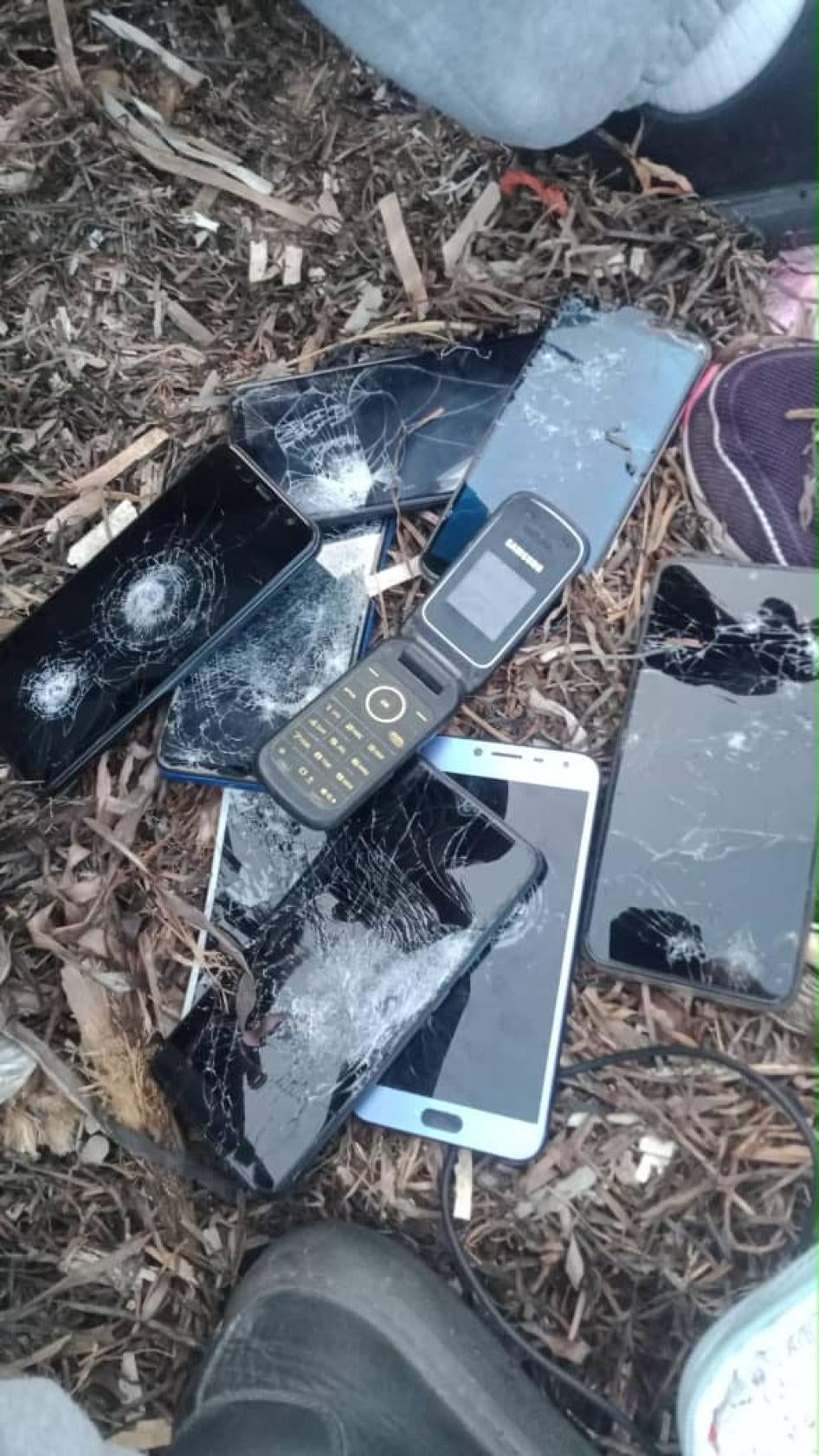 Black African migrants and asylum seekers said that Tunisian security forces smashed their phones before collectively expelling them to the buffer zone at the Tunisia-Libya border, 35 kilometers east of the Tunisian town of Ben Guerdane, on July 2, 2023. 