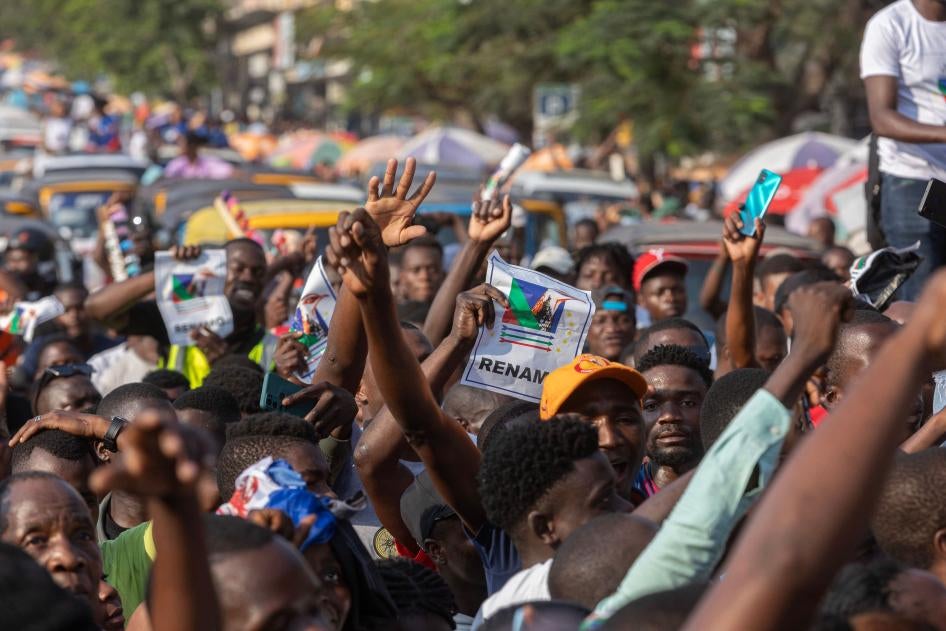 Supporters of the Mozambican National Resistance (RENAMO) gather in Maputo to celebrate the results in the local elections on October 12, 2023.