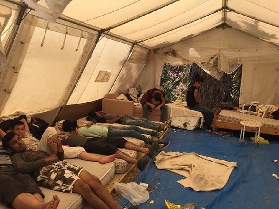 On Kos, children and adults alike sleep in tents provided by Doctors without Borders, while waiting for processing, which can take three weeks or more. 