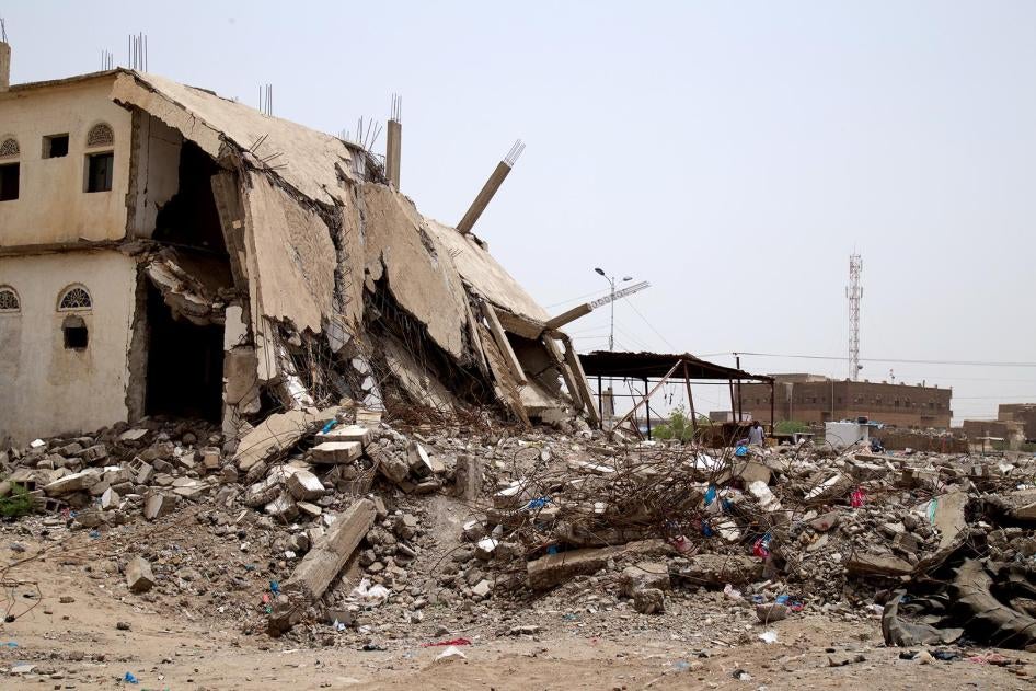 Zabid building destroyed by bombs
