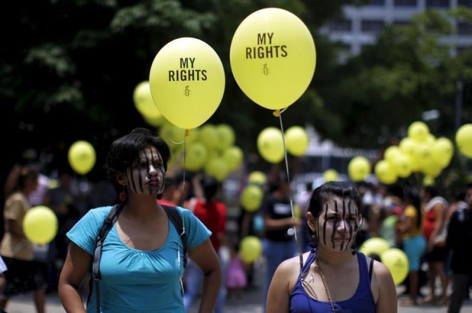 El Salvador protest abortion laws