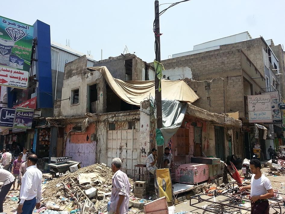Street corner in the Deluxe neighborhood in western Taizz that has been damaged by shelling since March 2015.