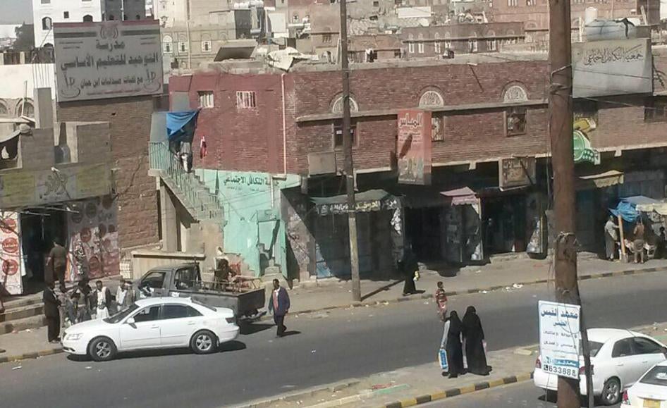 A military vehicle stationed outside the Association of Social Solidarity Charity and the Renaissance Homeland Foundation, two nongovernmental organizations, on April 4, 2015, two days after both organizations were raided and forcibly shut by Houthi force