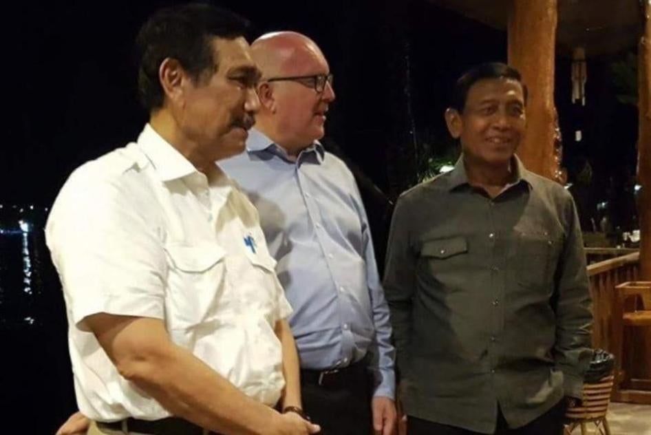 George Brandis (center) was ‘the guest’ of the coordinating minister for political, legal and security affairs, Wiranto (right), during a recent visit to Indonesia.