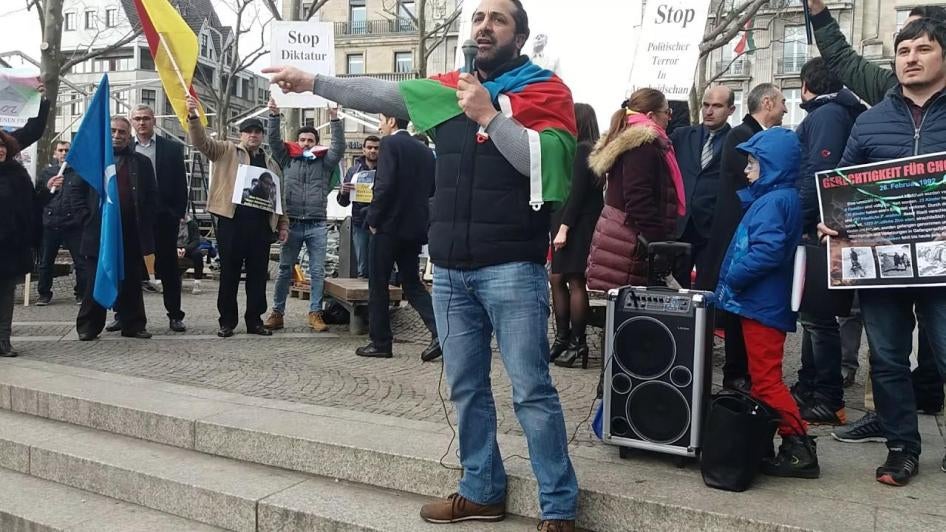 Ordukhan Teymurkhan talking at a rally in Cologne, Germany, under the slogan "Freedom to Political Prisoners in Azerbaijan." 18 February 2017.