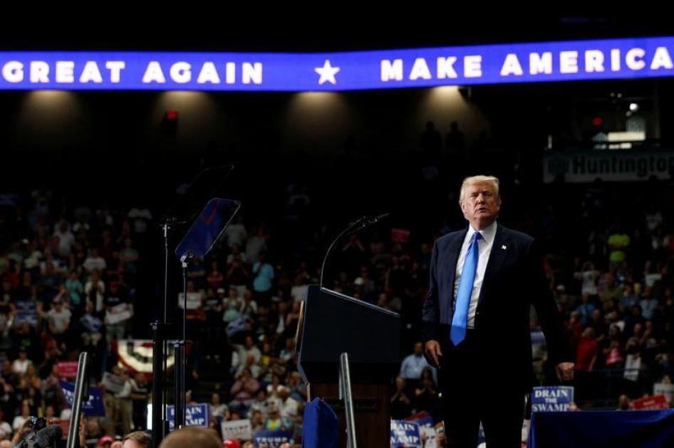 U.S. President Donald Trump holds a rally with supporters in an arena in Youngstown, Ohio, U.S. July 25, 2017.