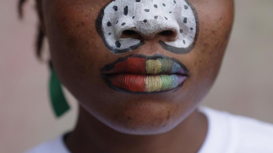 Une jeune femme lesbienne, photographiée dans un centre de soutien à la communauté LGBT à Accra, au Ghana.