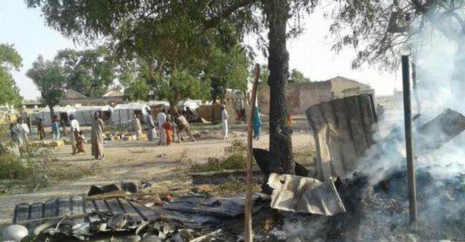 Un camp pour personnes déplacées à Rann, au Nigeria, qui a été bombardé par erreur le 17 novembre 2017 par l’armée de l’air nigériane dans le cadre d’opérations menées contre Boko Haram. Cette frappe a tué des dizaines de personnes, dont neuf travailleurs