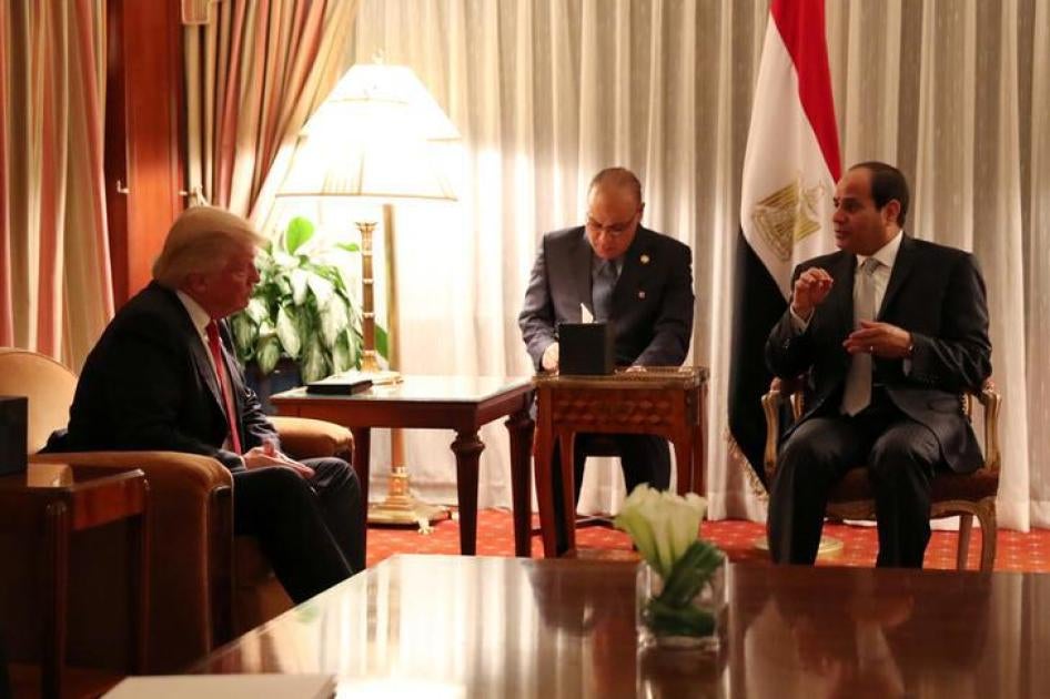 اجتماع بين دونالد ترامب، المرشح الرئاسي آنذاك، والرئيس المصري عبد الفتاح السيسي،، 19 سبتمبر/أيلول 2016، مانهاتن، نيويورك.