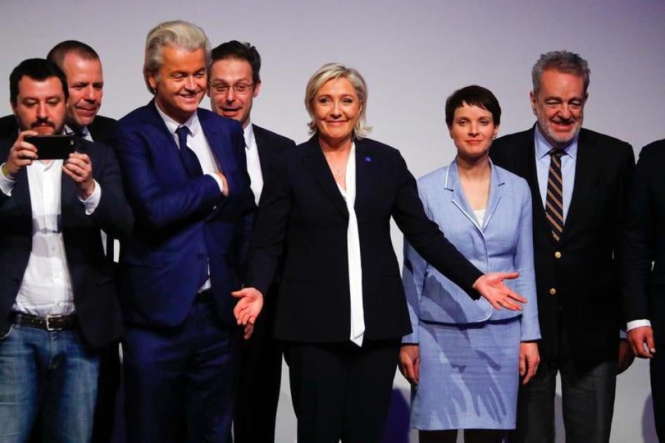 Frauke Petry, chef du parti allemand Alternative pour l'Allemagne (AfD), Marine Le Pen, présidente du parti français Front National, l'italien Matteo Salvini de la Ligue du nord, Geert Wilders, chef du Parti pour la liberté (PVV) néerlandais, Harald Vilim