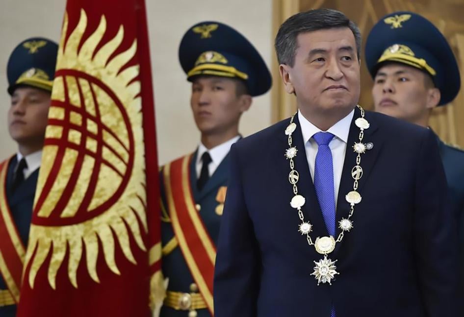 Kyrgyz President-elect Sooronbai Jeenbekov (front) attends an inauguration ceremony at the Ala-Archa state residence outside Bishkek, Kyrgyzstan November 24, 2017. 