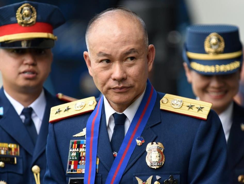 Philippine National Police Chief Oscar Albayalde arrives for the police chief handover ceremony in Camp Crame, Quezon City, April 19, 2018.