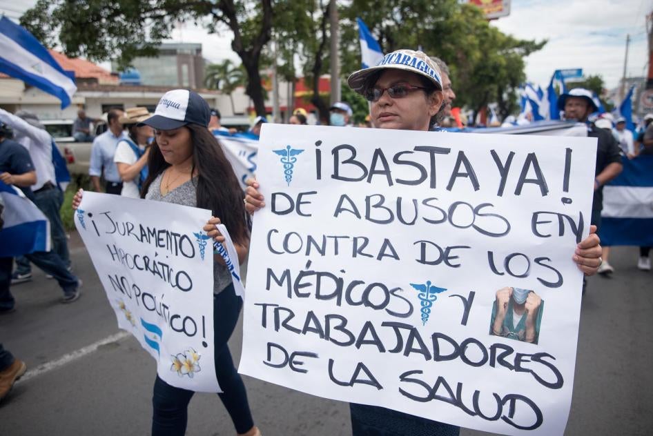 4 agosto de 2018, Nicaragua, Managua: Manifestación en apoyo a médicos despedidos arbitrariamente por las autoridades del Ministerio de Salud de Nicaragua, aparentemente en represalia por participar en protestas o expresar de otras formas sus diferencias 