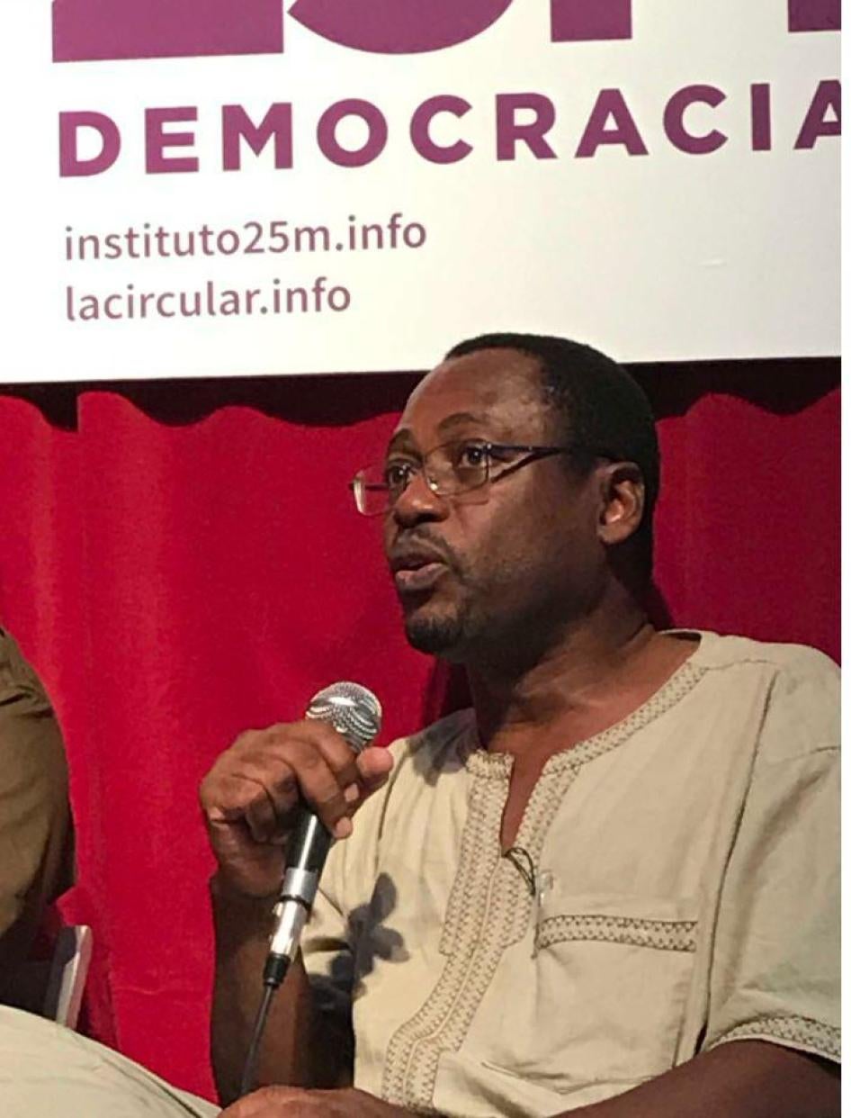 L'activiste équato-guinéen Alfredo Okenve, lors d'un colloque sur la démocratie à Madrid, en juillet 2018. 