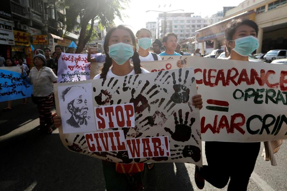 Students take part in an anti-war rally in Yangon,  Myanmar, calling for an end to the conflict in Kachin State.   May 6, 2018. 