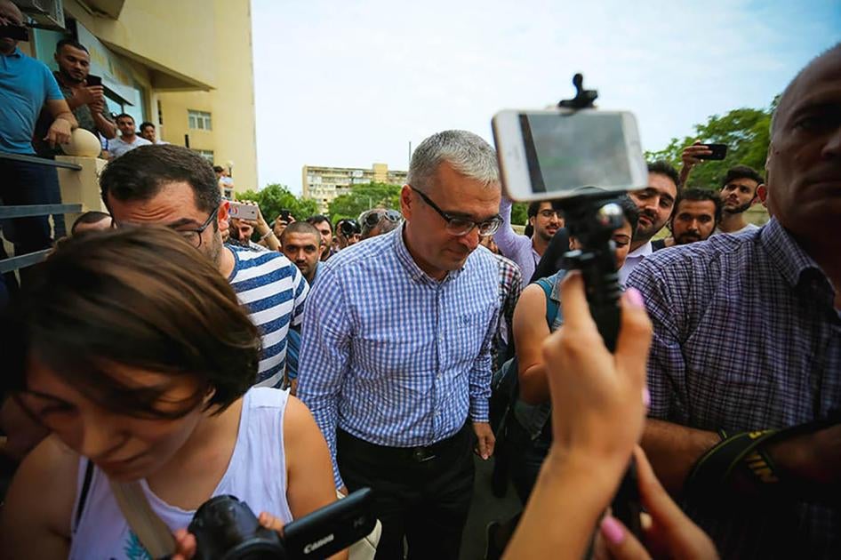Azerbaijani opposition leader Ilgar Mammadov, amid a crowd of supporters just after being released from prison.