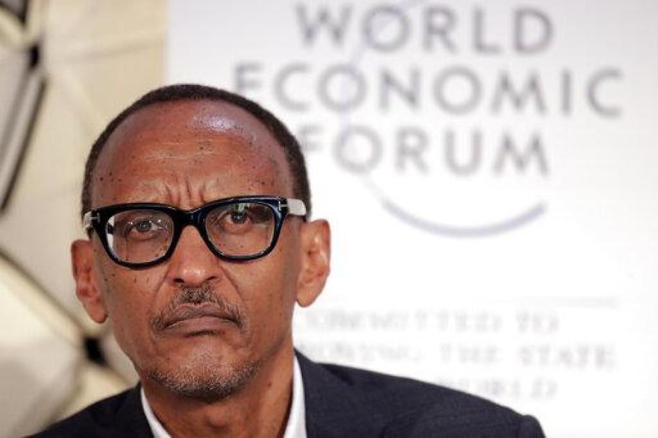 Paul Kagame, le président du Rwanda, participant à une session à la réunion annuelle du Forum économique mondial à Davos, Suisse, le 23 janvier 2019.