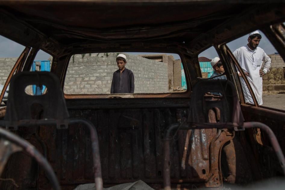 被霍斯特省护卫队炸毁的车辆，2019年7月28日摄于阿富汗霍斯特省坦尼区。