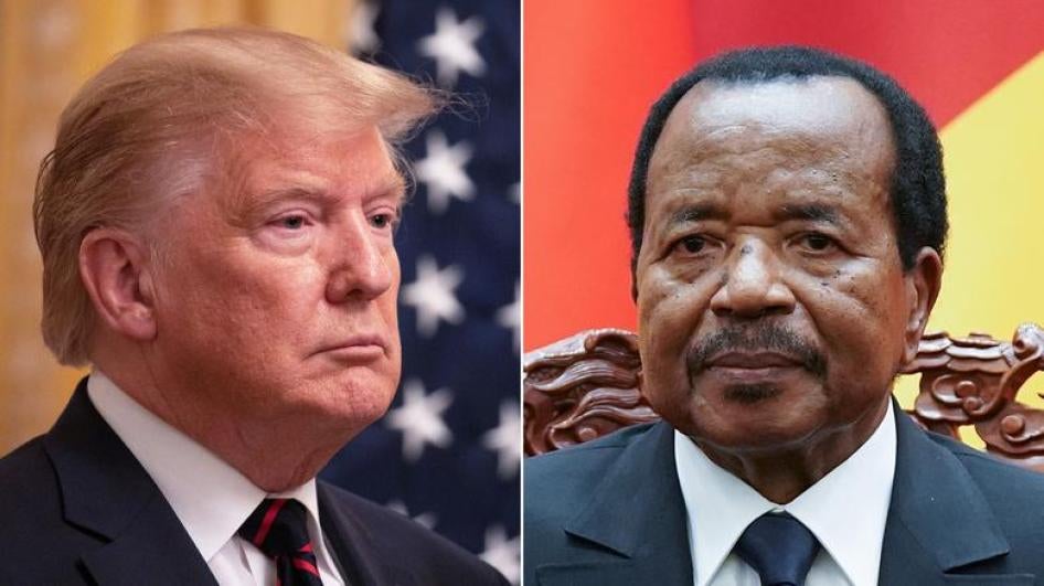 Le président des États-Unis d'Amérique Donald Trump (G) et le président  du Cameroun Paul Biya.