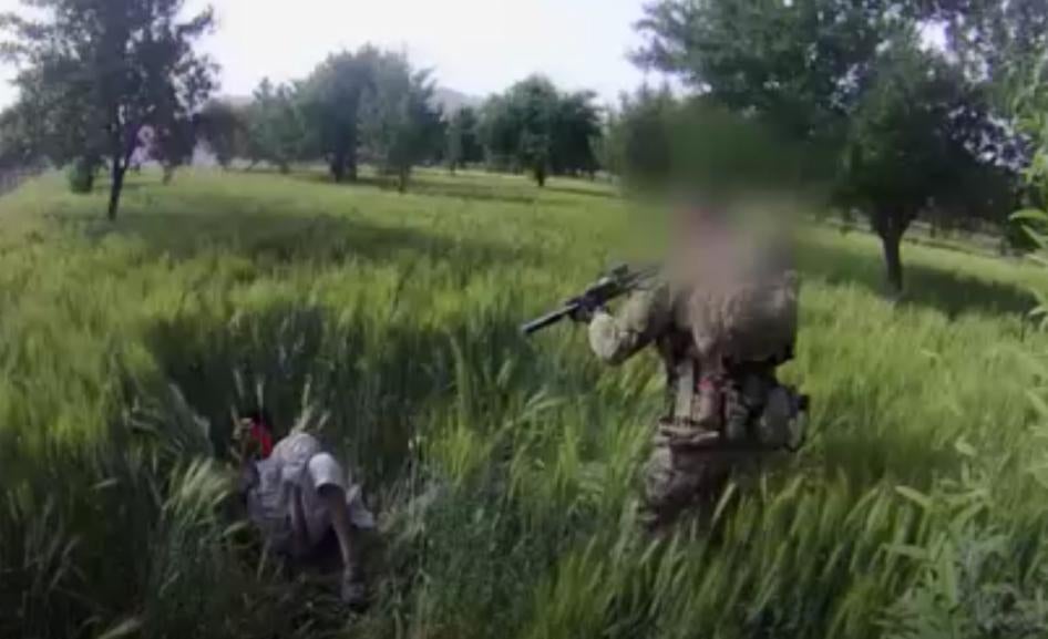 Video still of alleged Australian SAS member shooting Afghan man Uruzgan province, Afghanistan, in May 2012.  Screenshot from ABC News, Four Corners, March 16, 2020.