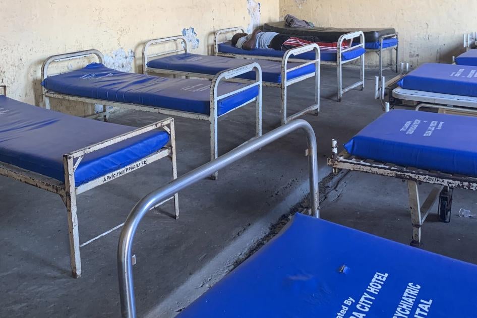 The dormitory in the men’s forensic ward of the Accra Psychiatric Hospital in Ghana. The dormitory has since been refurbished. 