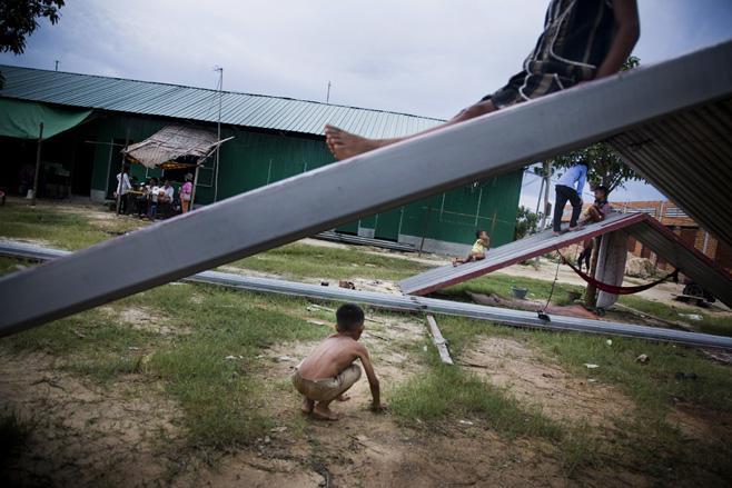 Cambodia: 'AIDS Colony' Violates Rights | Human Rights Watch