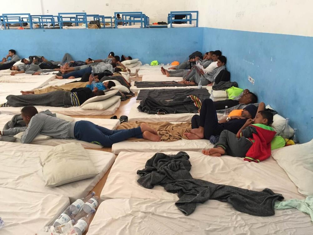 The Pozzallo “hotspot” is supposed to hold people for about 3 days during registration but some people, including unaccompanied children, had been there for two weeks. 