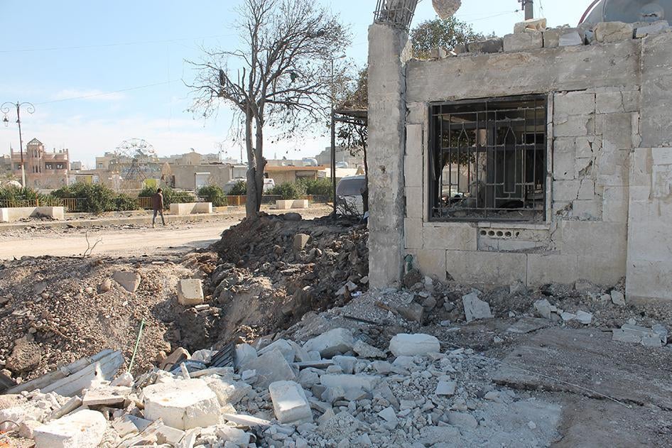 The missile struck near the hospital’s gatehouse, severely injuring a hospital security guard and an ambulance driver, among others. “If the rocket had fallen on the building, it would have been much worse,” a doctor at the hospital told Human Rights Watc