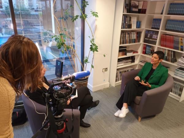 Tirana Hassan, HRW's Acting Executive Director, being interviewed by AFP in London in advance of HRW's 2023 World Report launch. (c) 2023, Jan Kooy and Human Rights Watch
