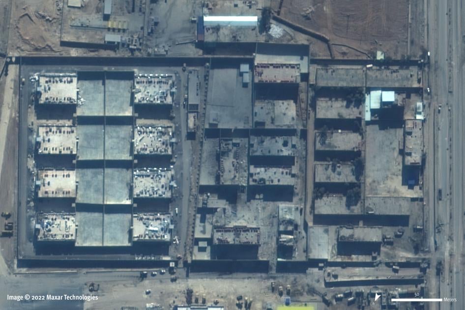 December 14, 2021: Satellite imagery © 2022 Planet Labs Inc. January 28, 2022: Satellite imagery © 2022 Maxar Technologies    Satellite imagery recorded before and after the assault on al-Sina’a prison in the Ghweran section of al-Hasakah city, northeast Syria. © 2022 Human Rights Watch. 