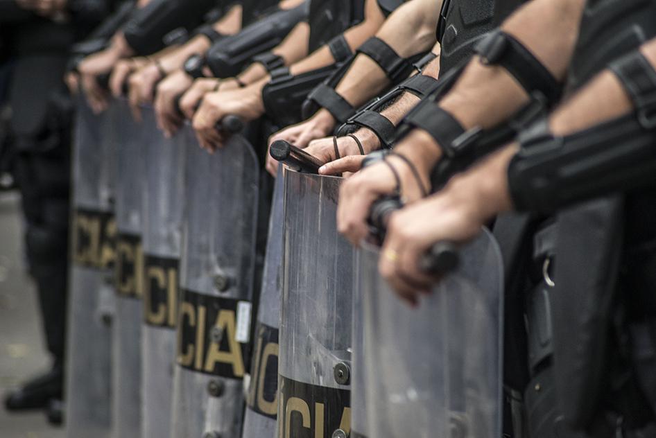 Brazil: Military Police Muzzled - Human Rights Watch