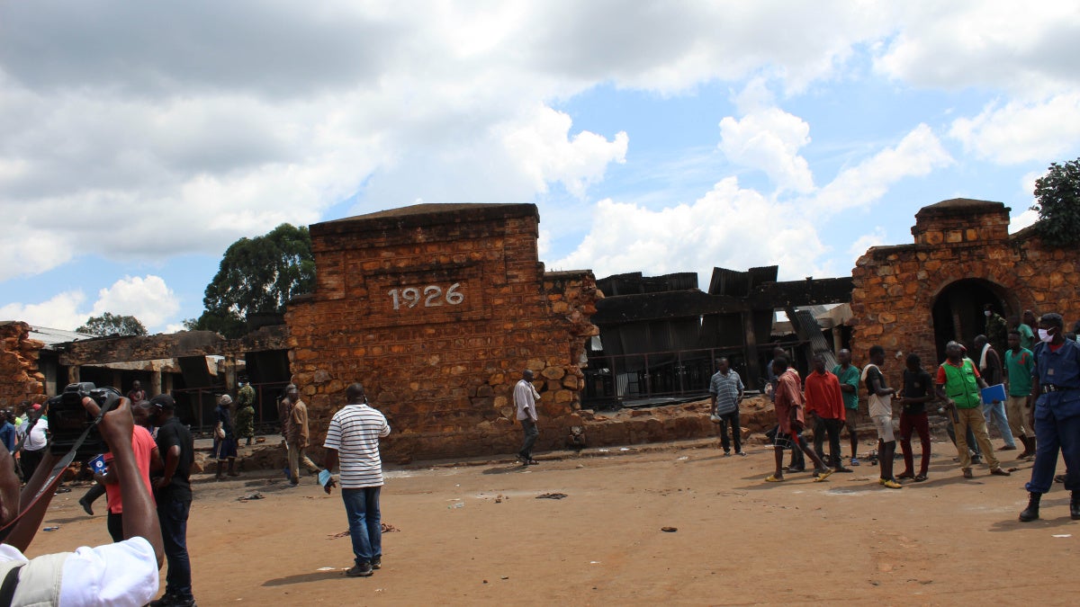 Burundi : Enquêter sur les décès dans l’incendie de la prison de Gitega ...