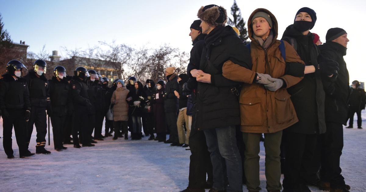 Russia: Arrests, Harassment of Ukraine War Dissidents