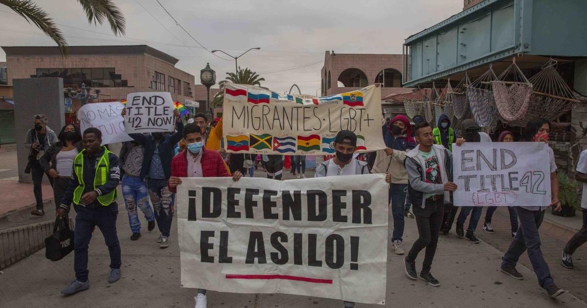 EE. UU.: Solicitantes de asilo LGBT en peligro en la frontera | Human  Rights Watch