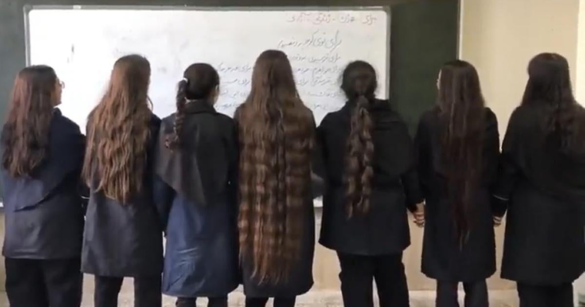 In Iran Schoolgirls Leading Protests For Freedom Human Rights Watch