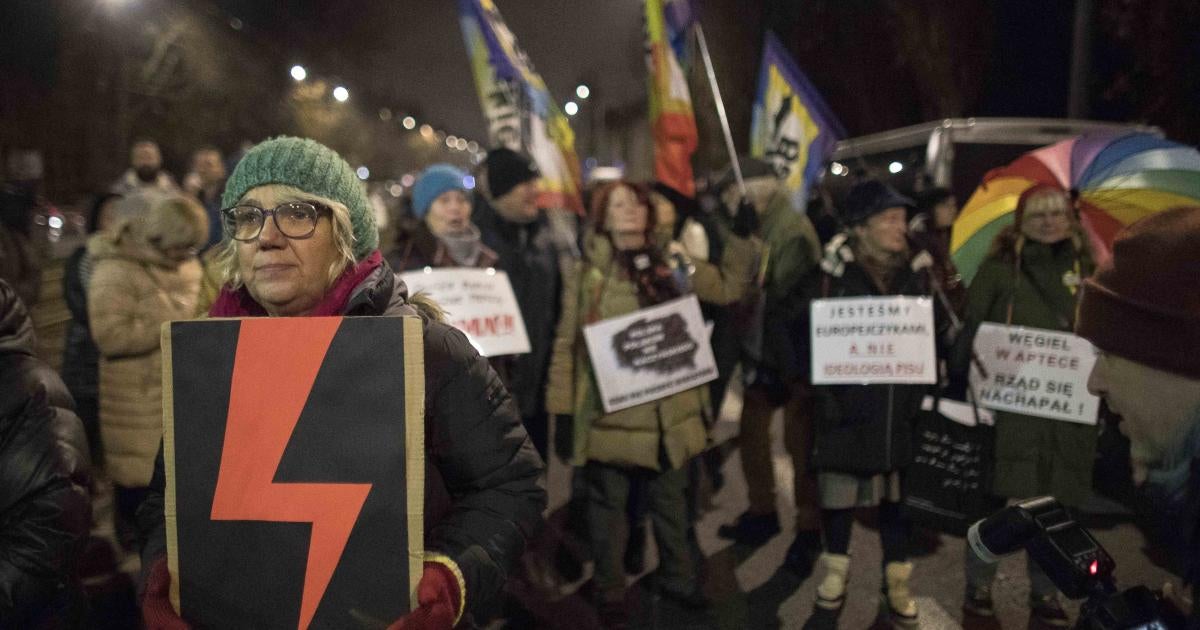Polonia: La erosión del Estado de Derecho perjudica a las mujeres y al colectivo LGBT