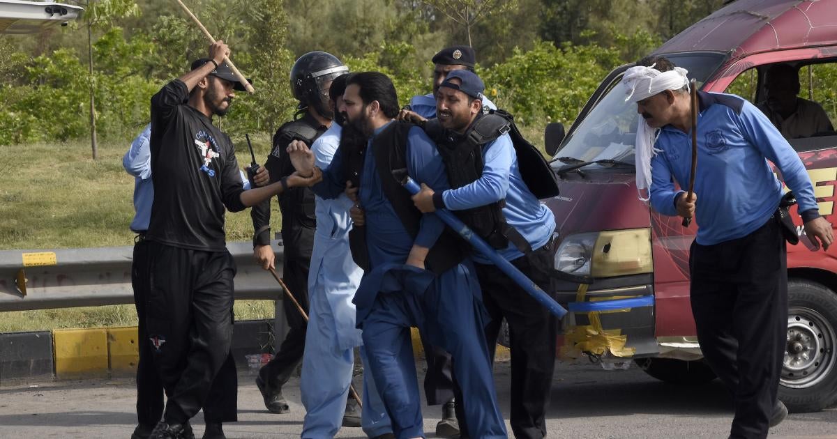 Pakistan: Mass Arrests Target Political Opposition