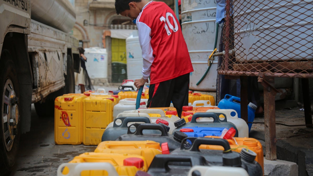 "Death is More Merciful Than This Life": Houthi and Yemeni Government Violations of the Right to Water in Taizz - Vimarsana News