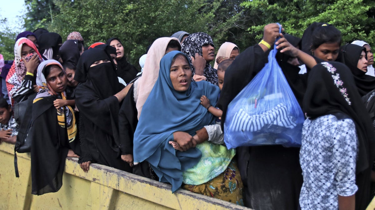 インドネシア：新しく到着したロヒンギャ難民を保護する