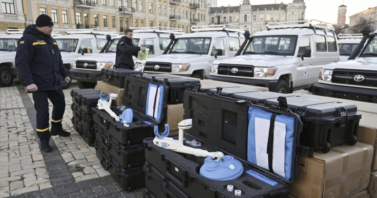 ロシア軍 実物 ロシア内務省 交通警察 ДПС ウインドブレーカー 48-4 ロシア軍 実物 ロシア内務省 交通警察 ДПС ウインドブレーカー 48-4