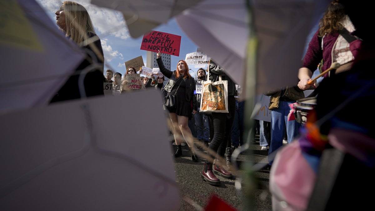 Romania's Abortion Access Deteriorates Amid Urgent Reform Calls