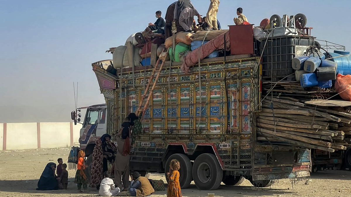 Pakistan: Surge in Forced Returns of Afghan Refugees