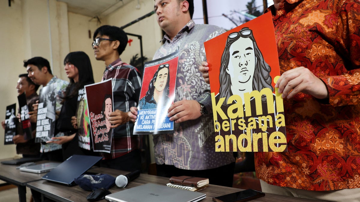 Indonesia: Plan to Vet Human Rights Defenders